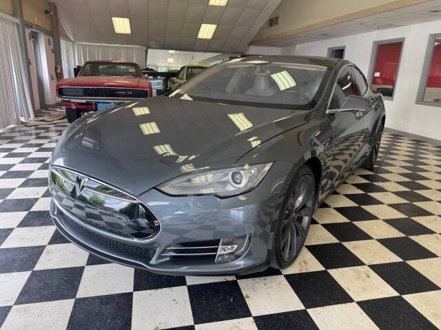 tesla model s 2013 5YJSA1DP5DFP15625 image tesla model s 2013 5YJSA1DP5DFP15625 image